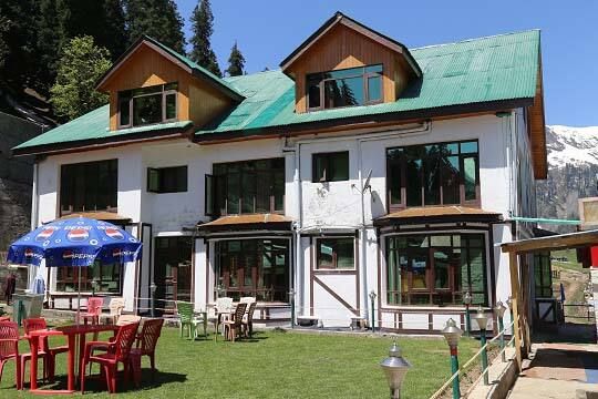 undefined Hotel Glacier Heights 4